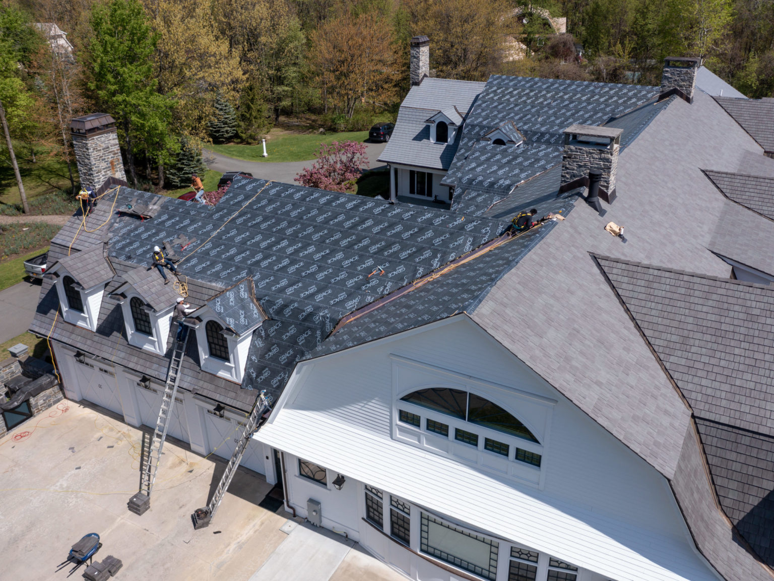 Residential Roofing Company - Roofer - Pinnacle Roofing Inc.